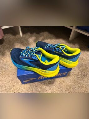 New Brooks Adrenalin GTS 24 Run Disney